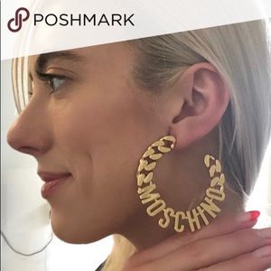 MOSCHINO YELLOW GOLD EARRINGS